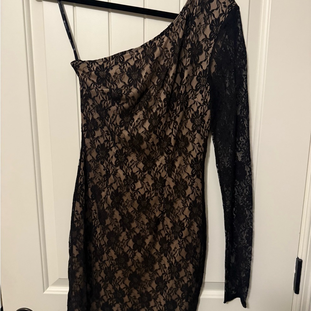 Forever 21 Black Lace One-Shoulder Dress